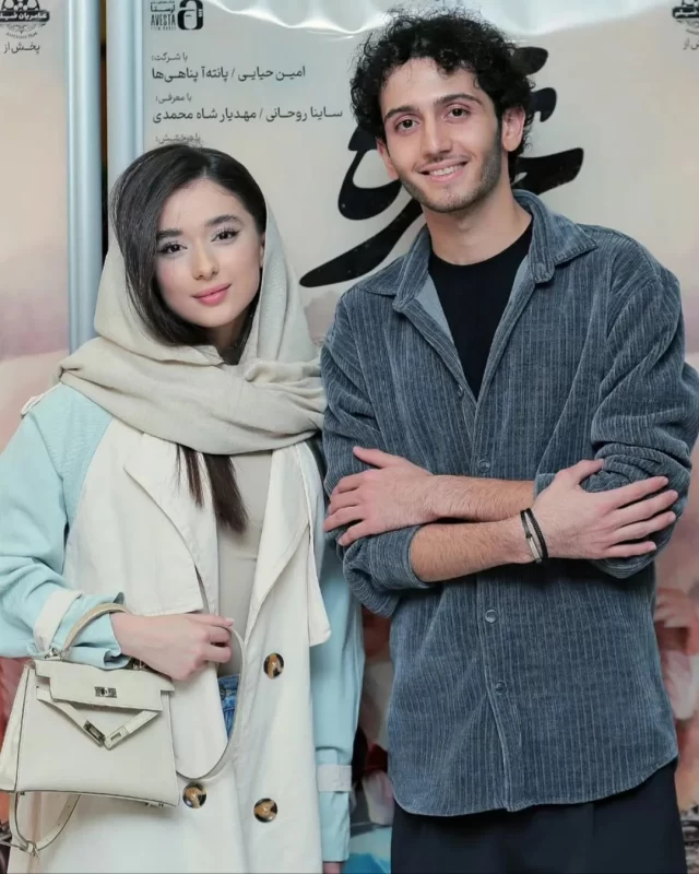 عبور از سایه نام مادر؛ زندگی شخصی، خانواده و شفافسازی حواشی