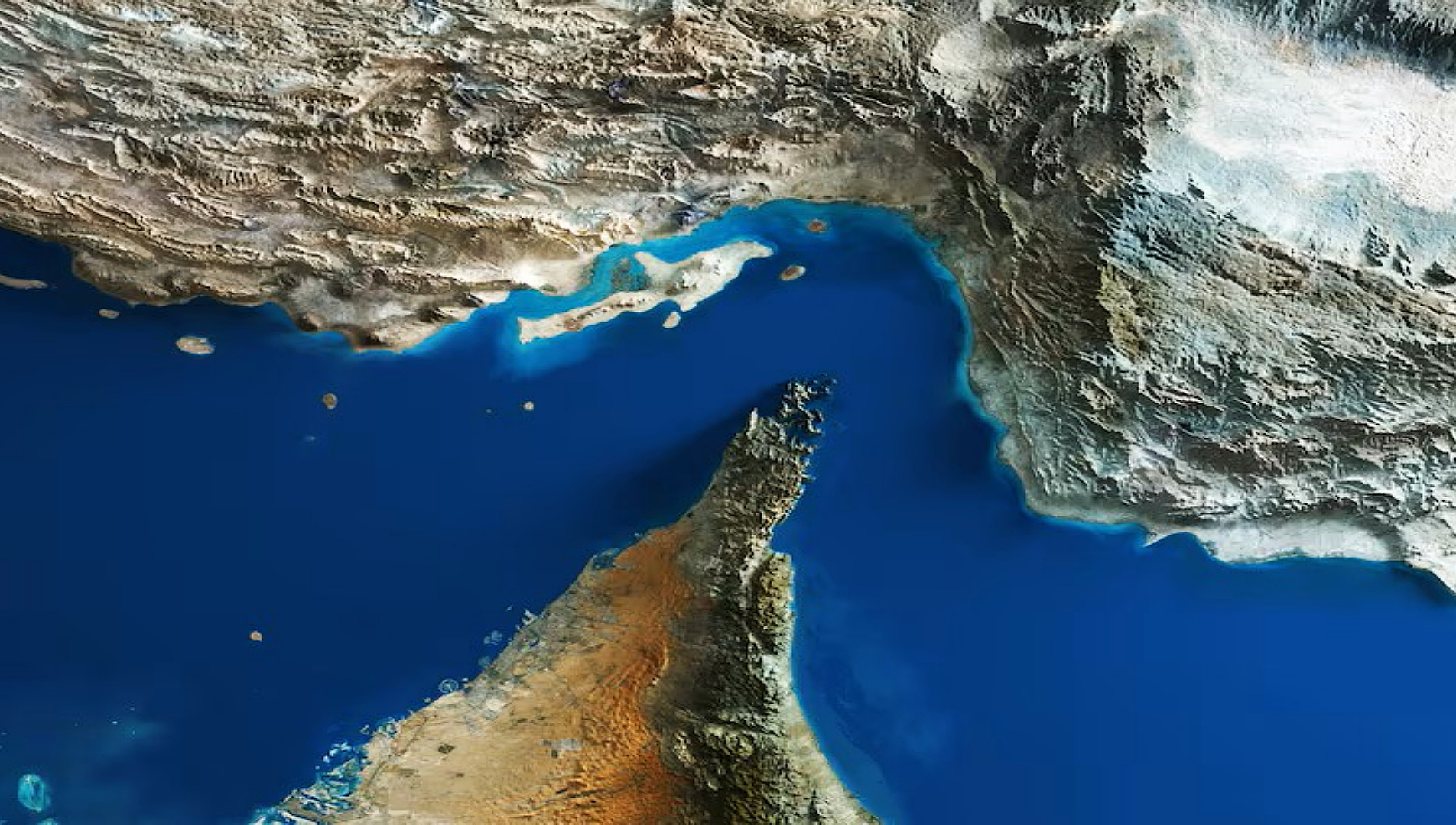 توقف تردد از تنگه هرمز